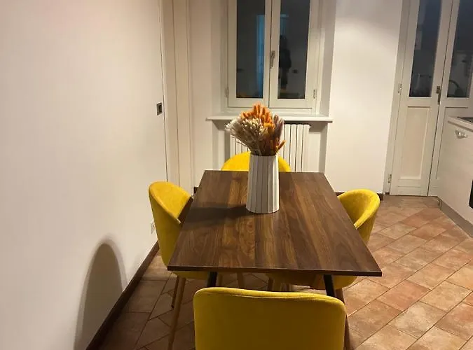 Feel - Piazza Pontida Balcony Апартаменти *