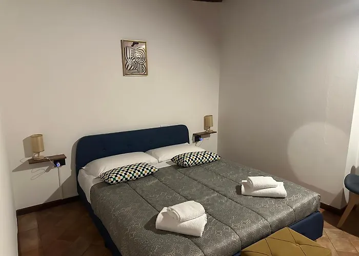 Feel - Piazza Pontida Balcony Бергамо