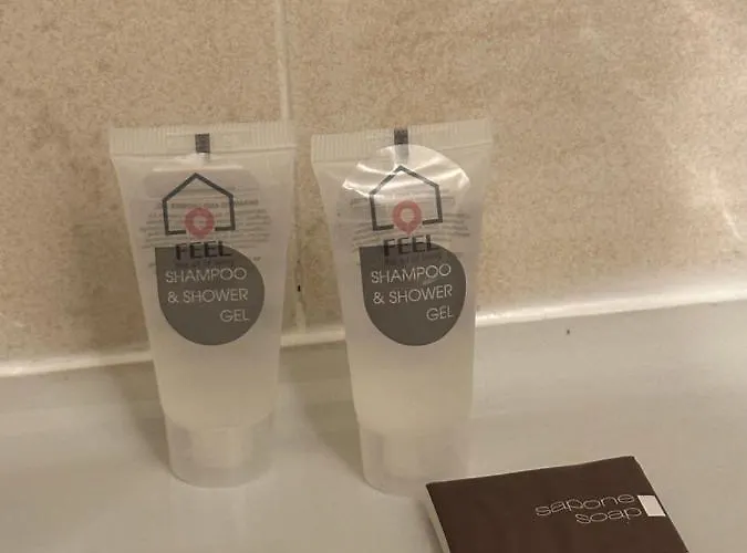 Feel - Piazza Pontida Balcony