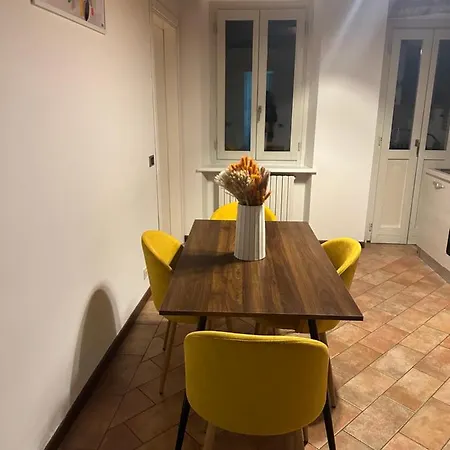 Feel - Piazza Pontida Balcony Apartament *