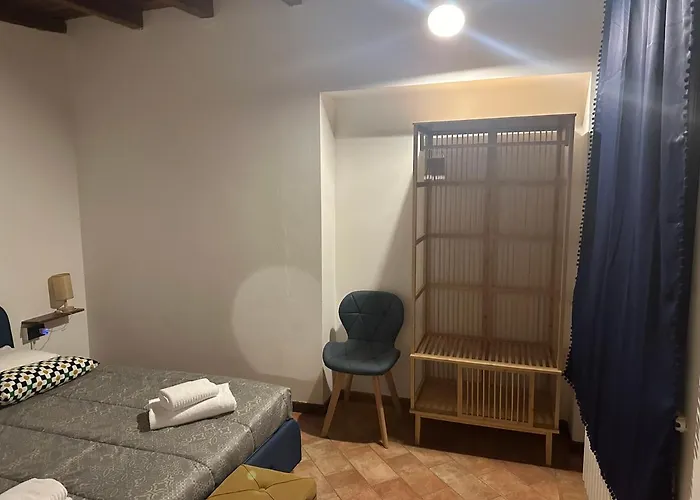 Feel - Piazza Pontida Balcony