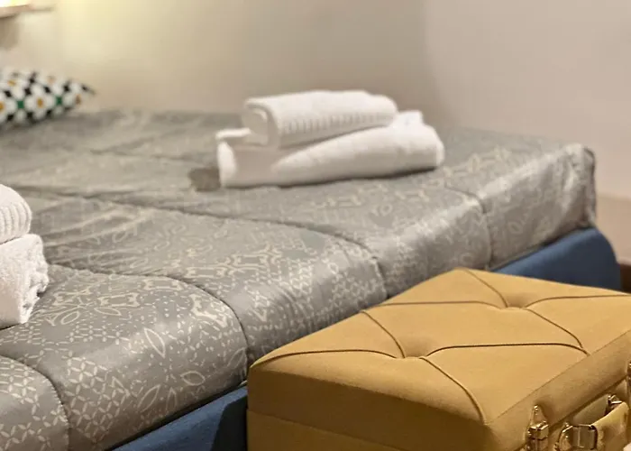 公寓 Feel - Piazza Pontida Balcony